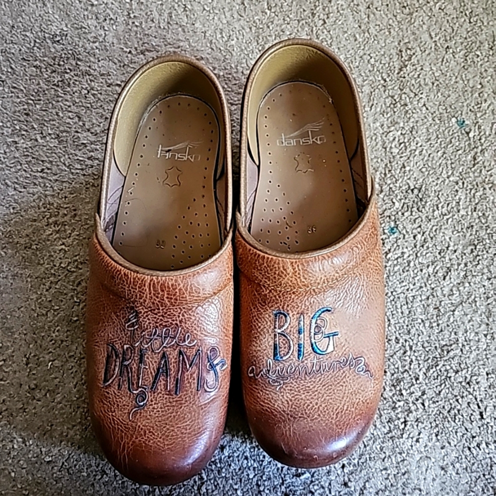 Dansko clogs size 39 little dreams big adventures